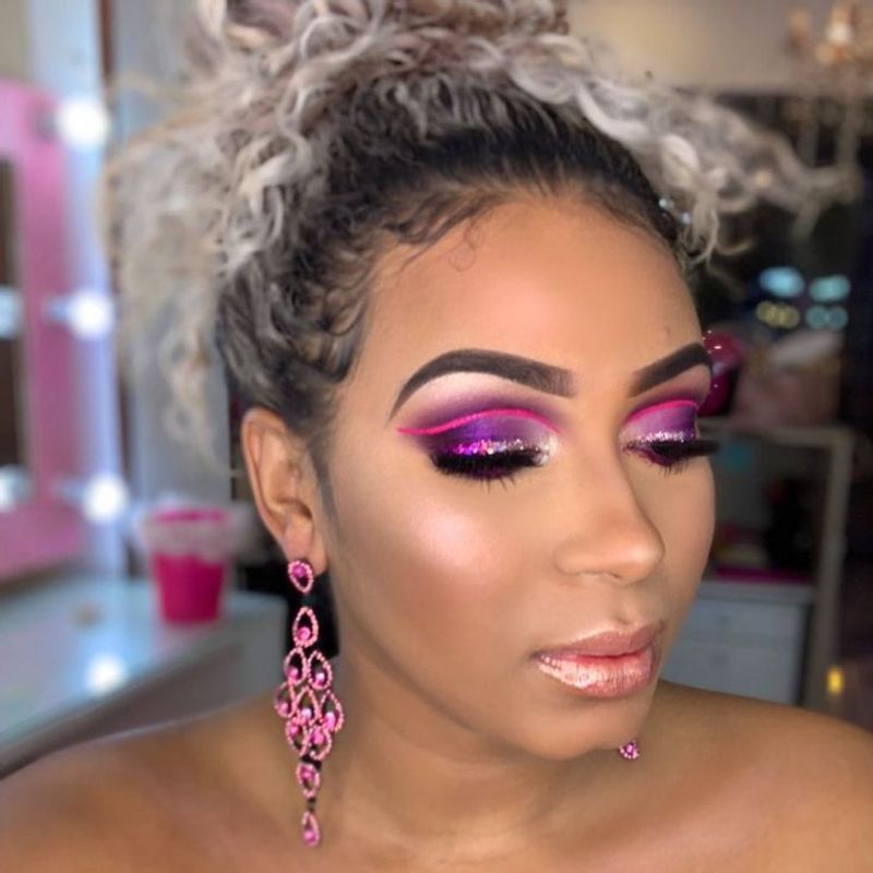 Overdrawn Eyebrows or Heavy Makeup
