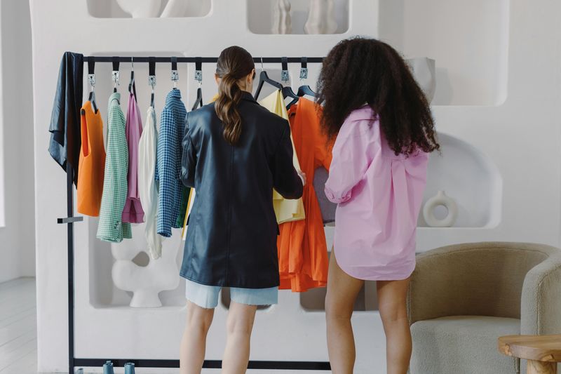 Building a Color Blocking Wardrobe
