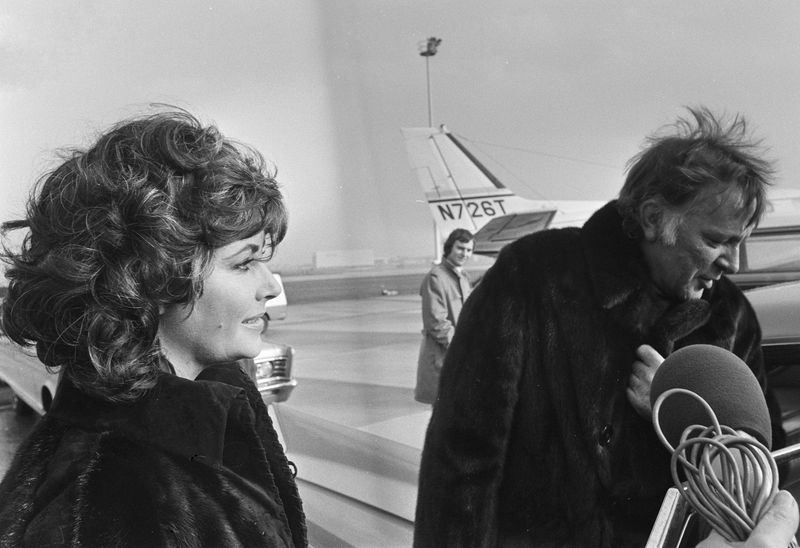 Elizabeth Taylor & Richard Burton