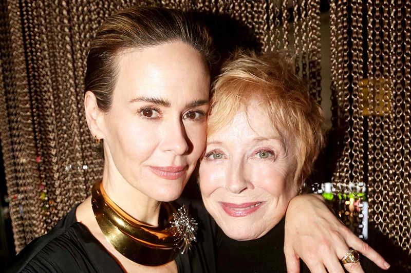 Sarah Paulson (50) & Holland Taylor (82)