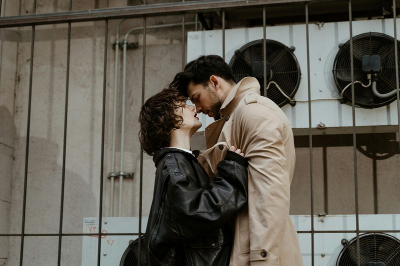 10 Surprising Reasons We Fall for Emotionally Unavailable Partners