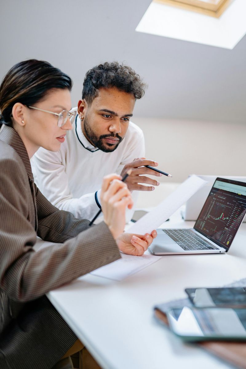Digital Marketing: Turn Clicks Into Cash