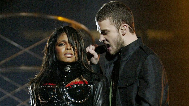 12 Hollywood Scandals That Captivated Headlines—and Have Since Been Forgotten