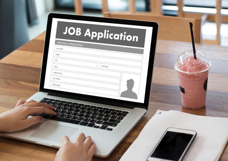 Treat Job Searching Like a Full-Time Job