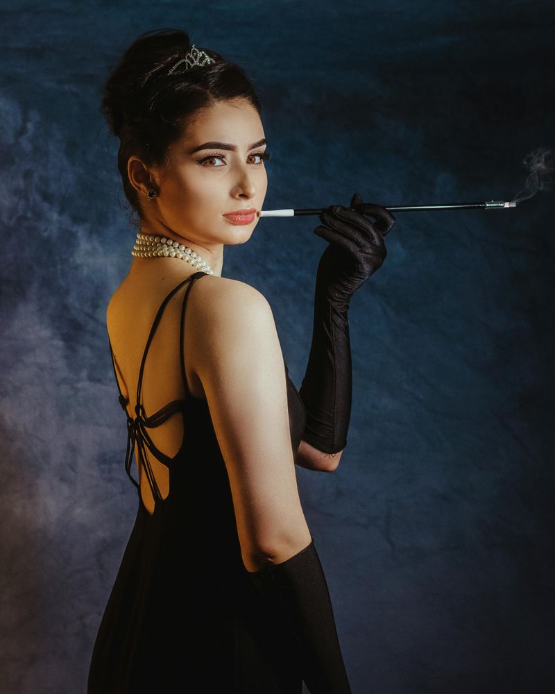 Women Always Needed Gloves in Public