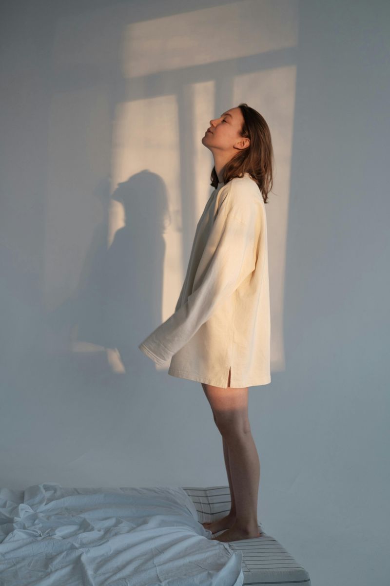 She Stops Chasing Validation