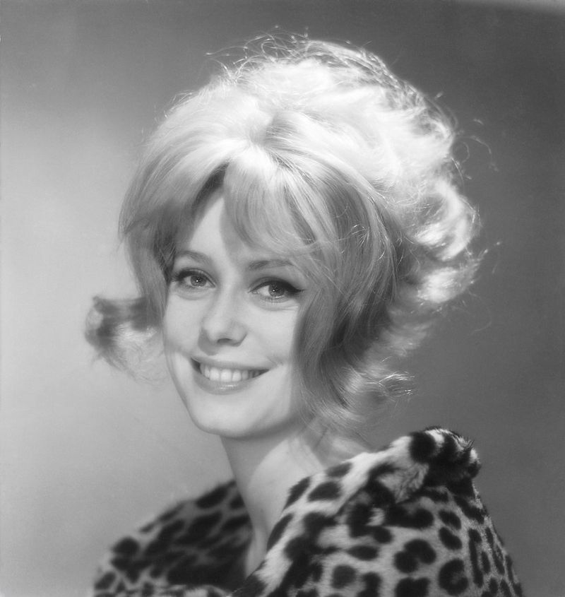 Catherine Deneuve (1943)