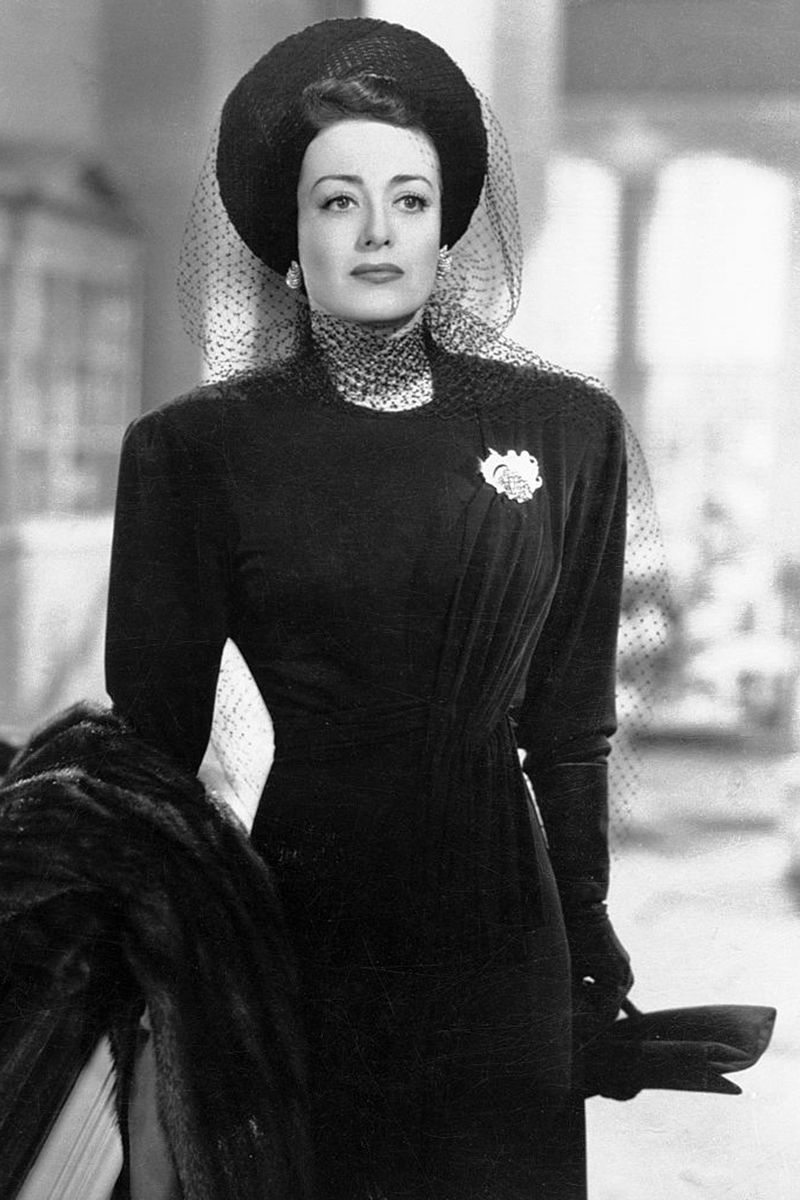 Joan Crawford’s Structured Shoulder Dress