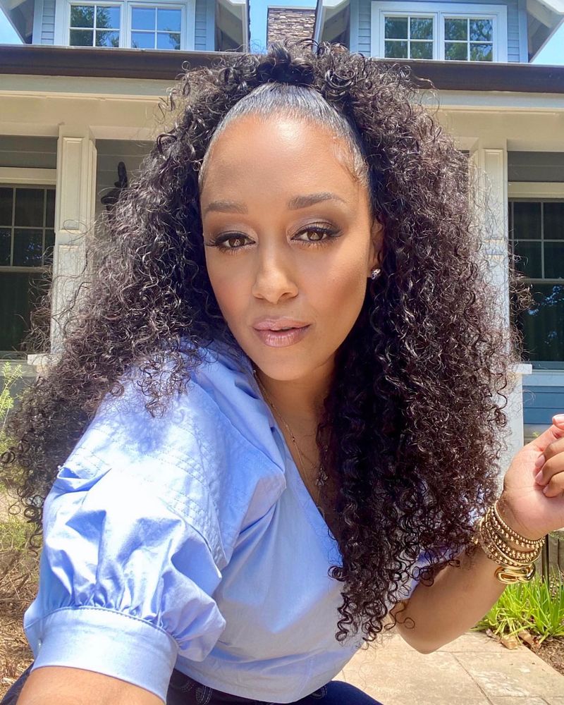 Tia Mowry