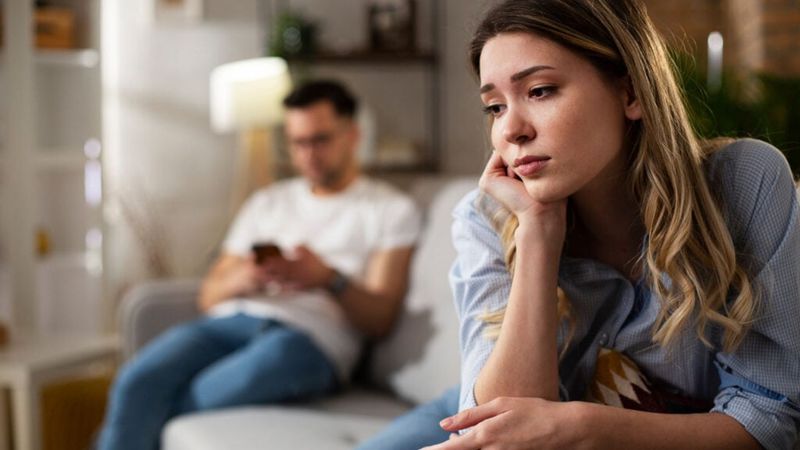 Stonewalling: Shutting Down Communication