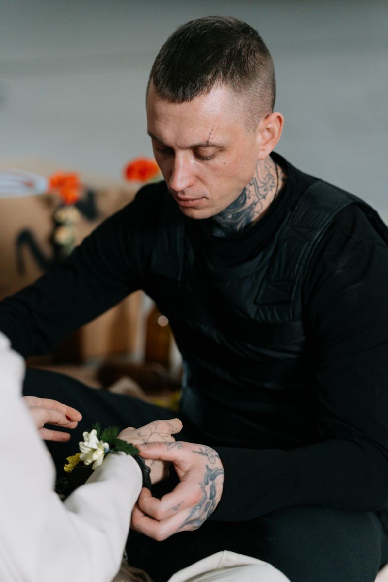 Men Only Care About Appearance or Status