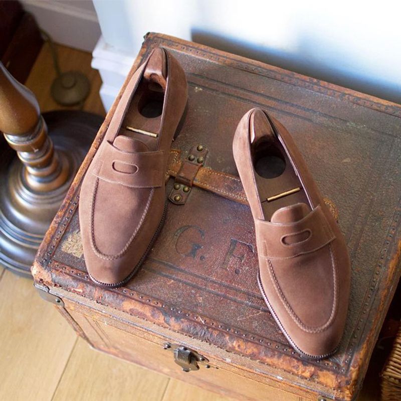 Outdated Loafers