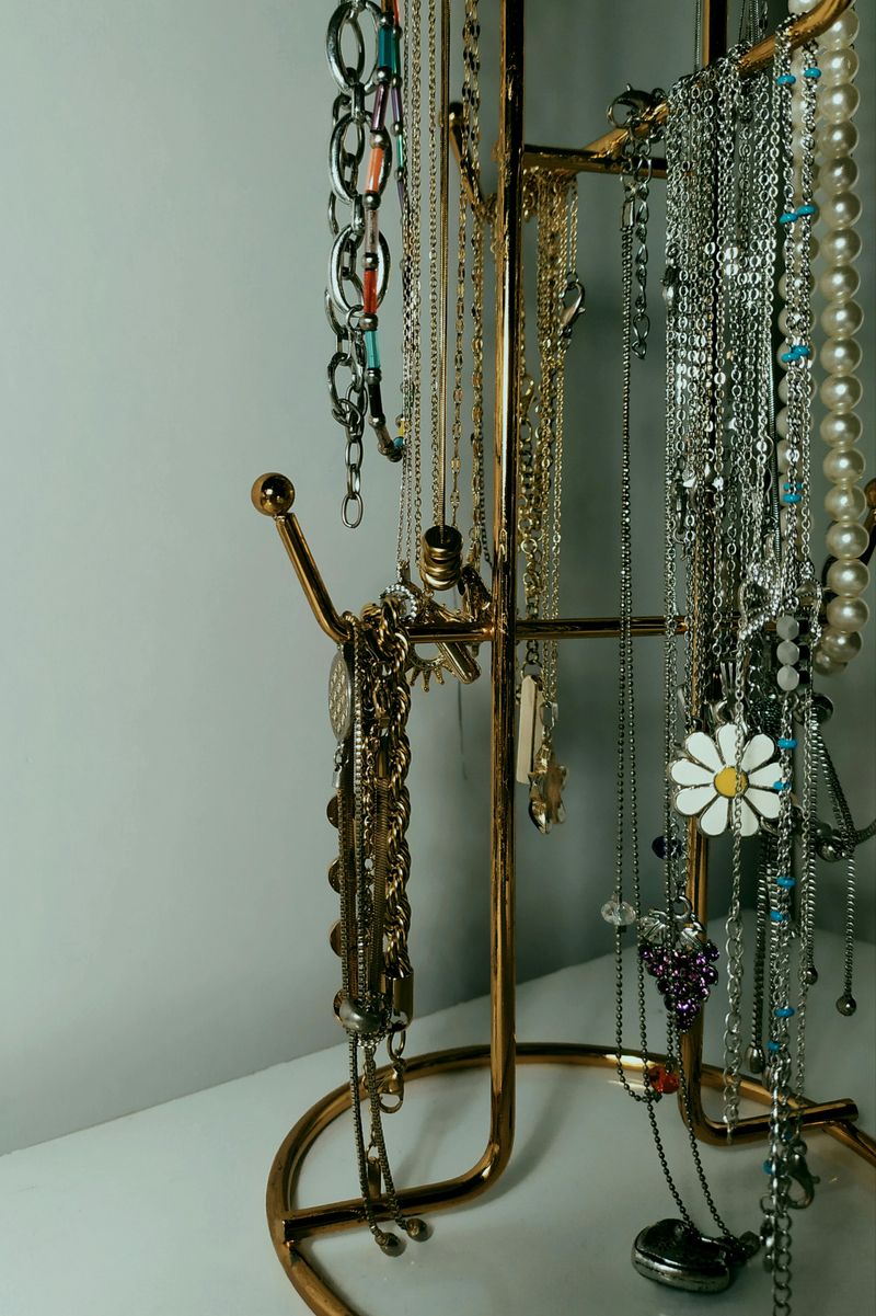 Set Up a Jewelry Station