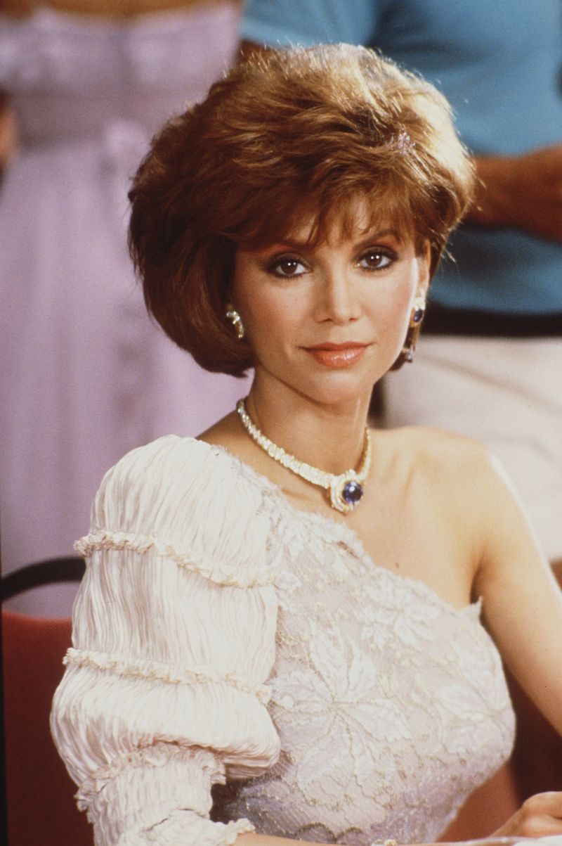 15 Actresses Everyone Secretly Had a Crush on Back in the '70s