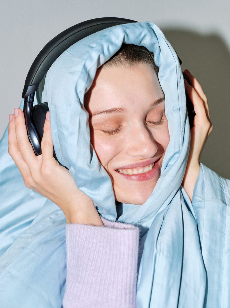 Humming or Whistling