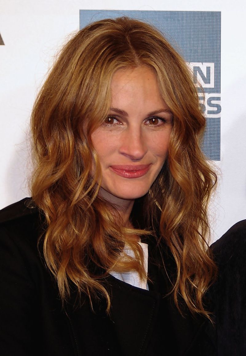 Julia Roberts — Knitter