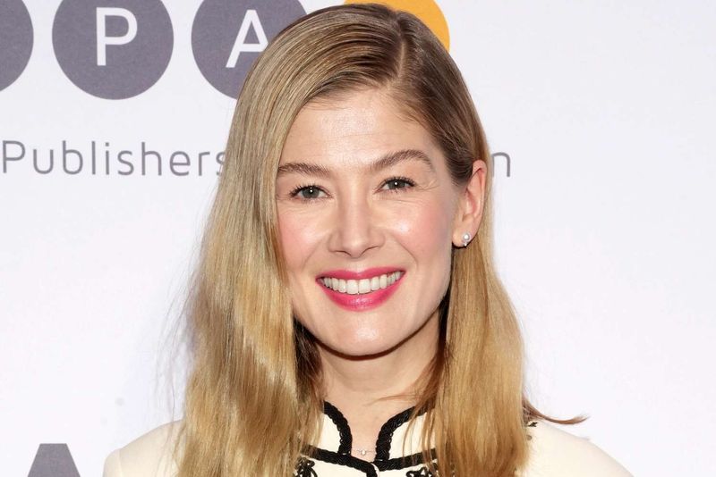 Rosamund Pike