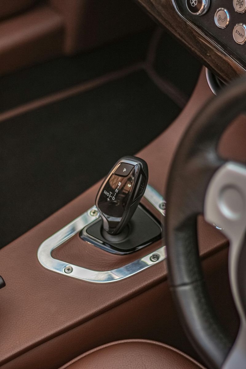 Manual Car Features