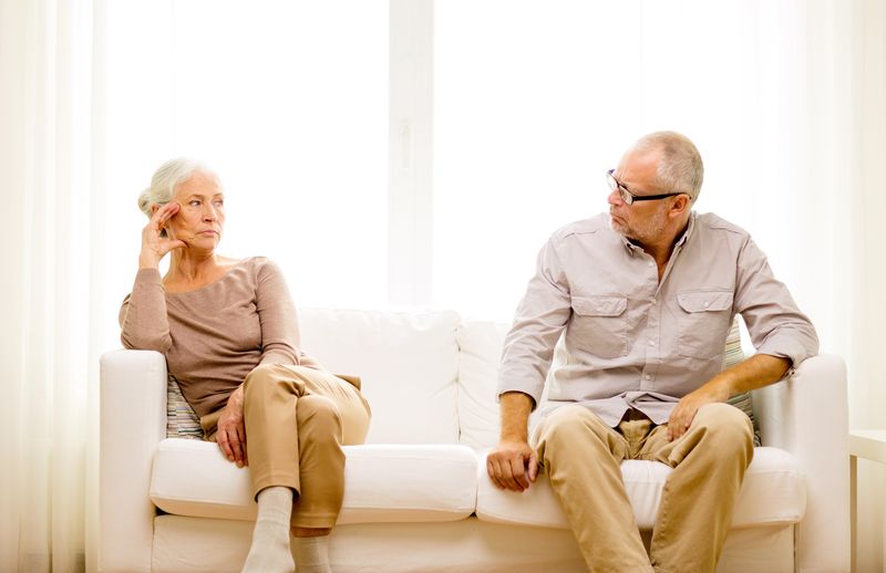 When a Marriage Is Falling Apart, These 12 Things Always Happen