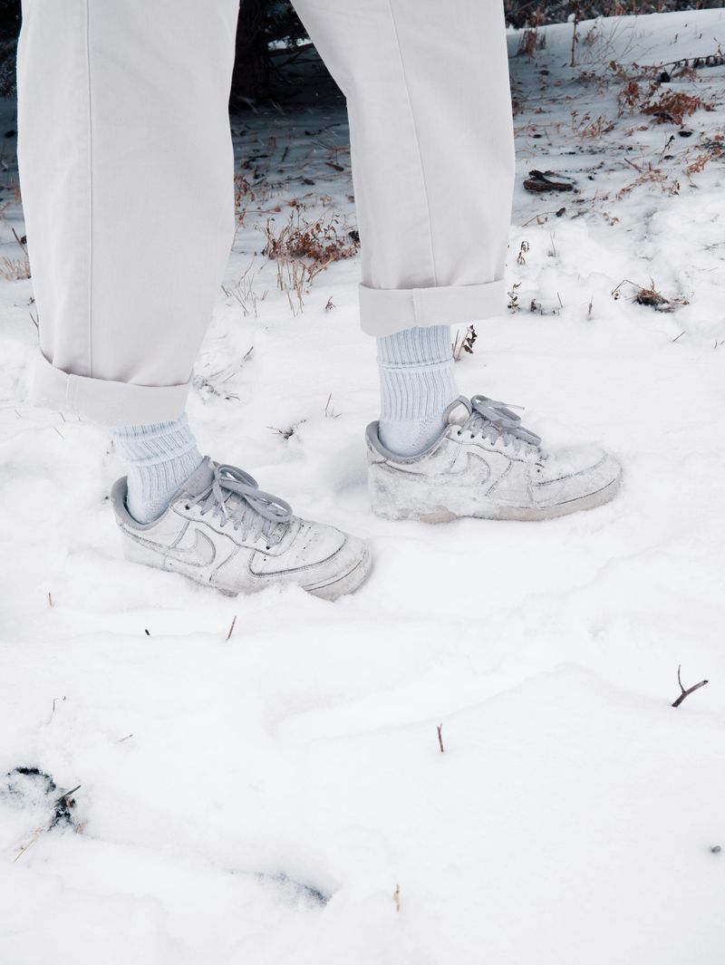 Ignoring Weather Appropriateness