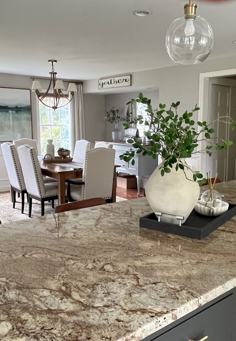 Granite Countertops Losing Their Edge