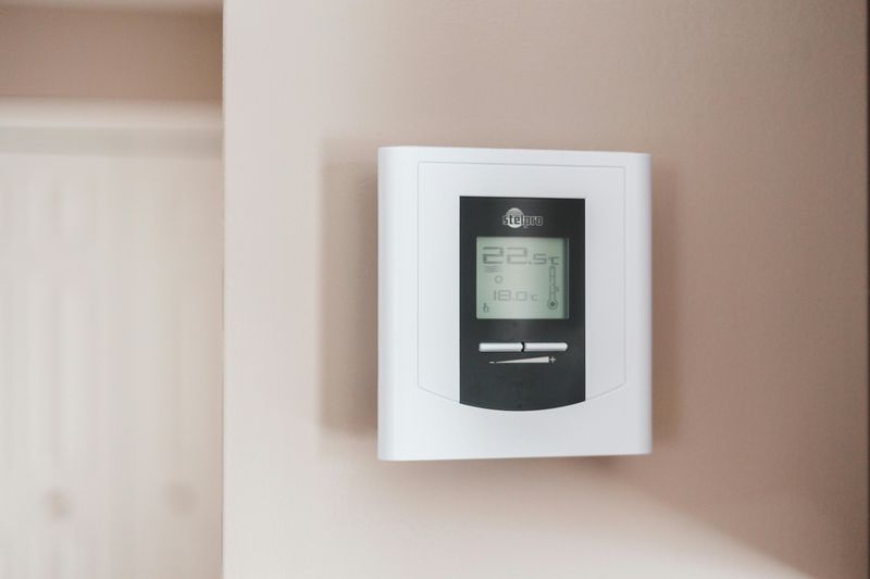A Programmable Smart Thermostat
