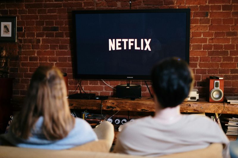 The Streaming Revolution: Netflix Binge-Watching Changes How We Watch TV (2013–Present)