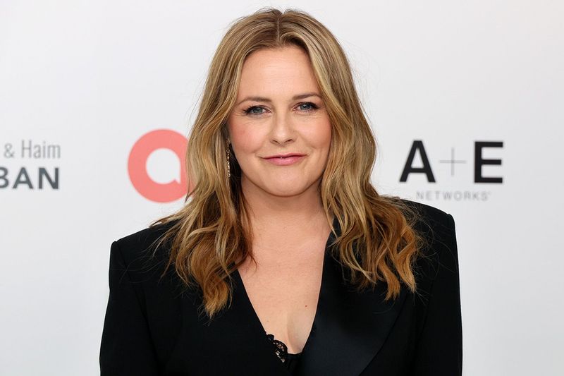 Alicia Silverstone