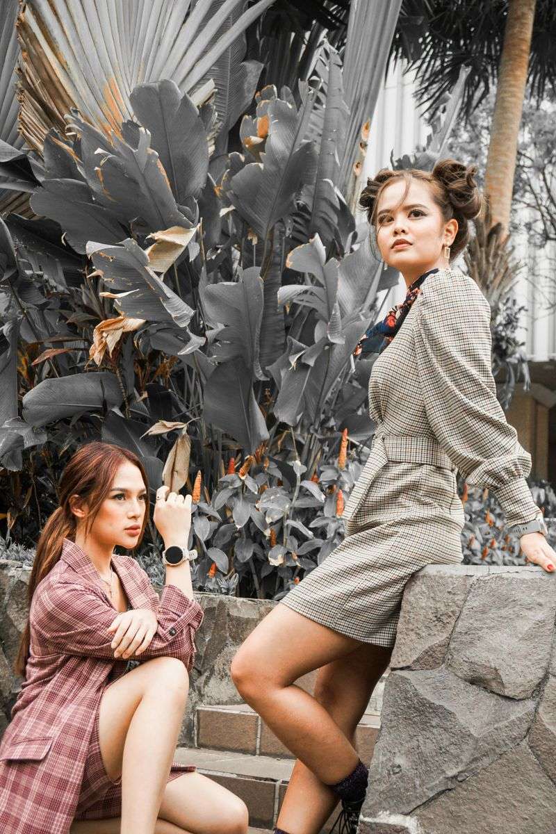 Compete With Other Women