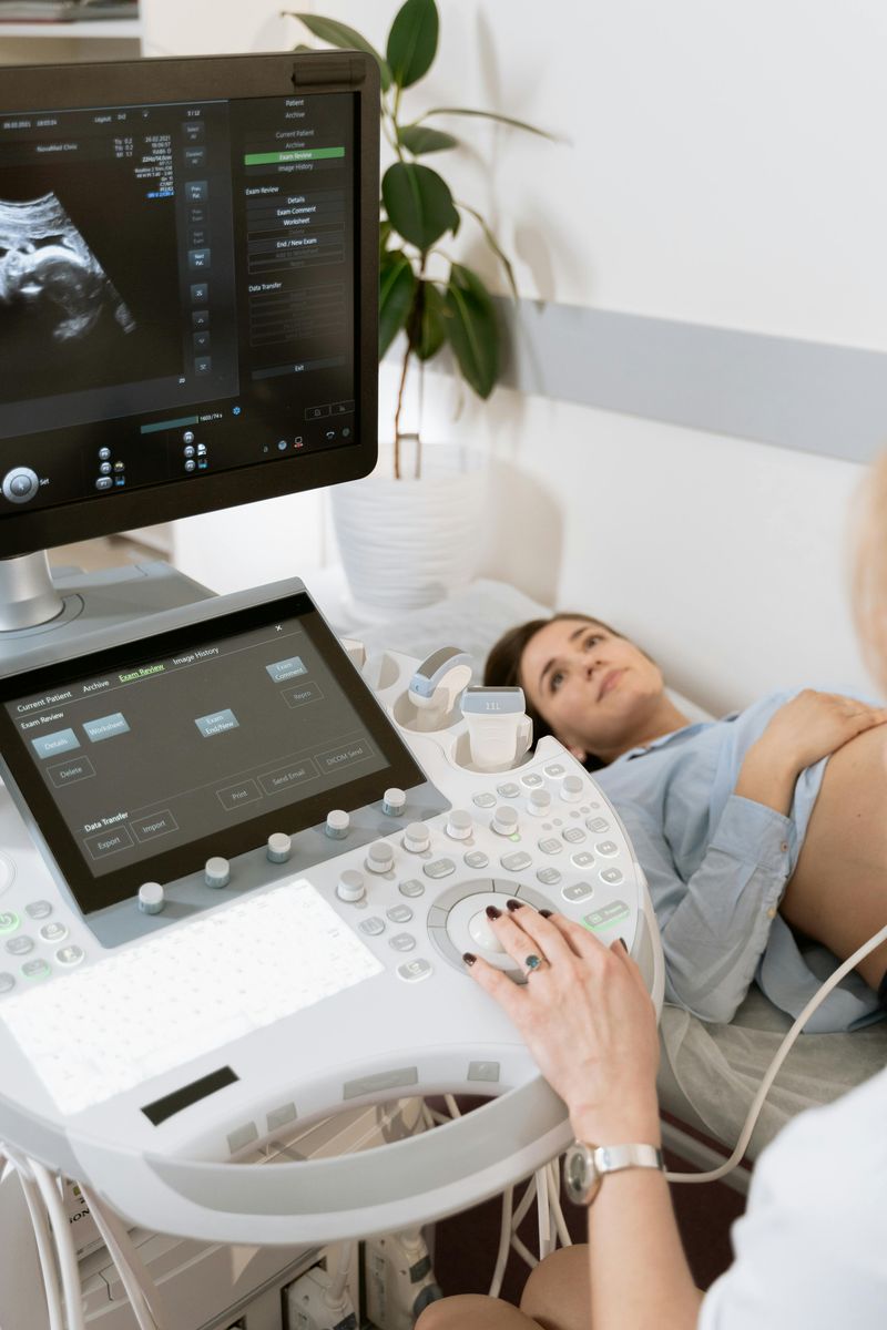 Choosing Between Traditional and Modern Birthing Methods