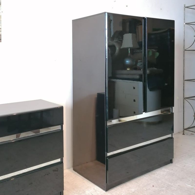 Black Lacquer Bedroom Furniture