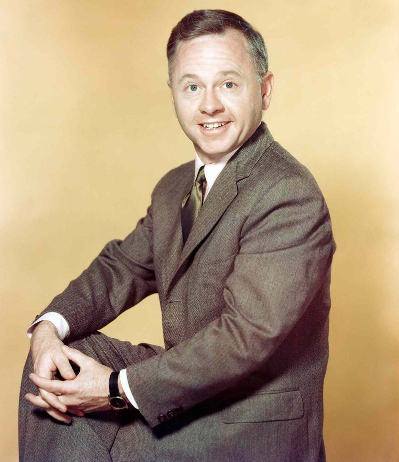 Mickey Rooney — 8 marriages