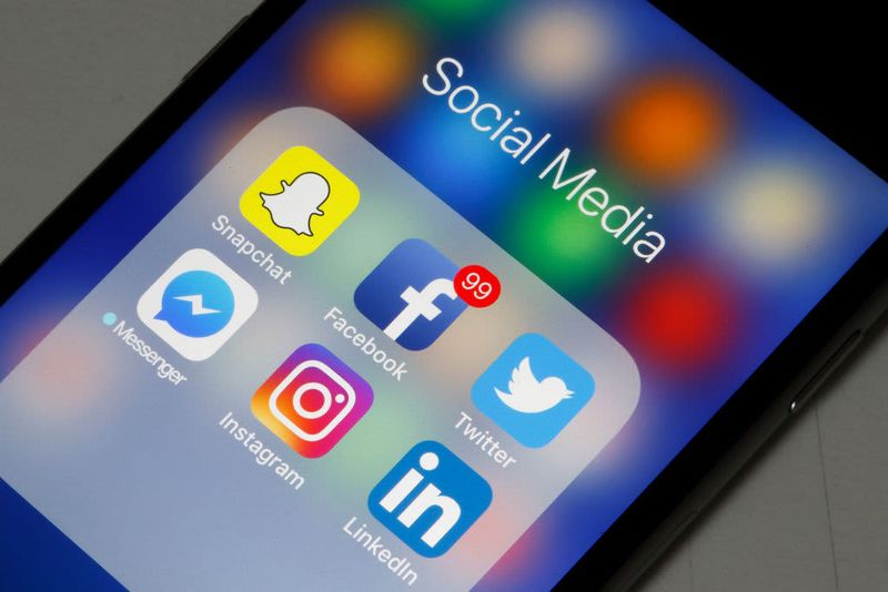 Obsessed with Social Media Validation