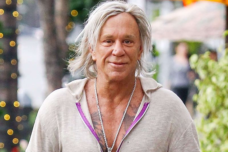13 Celebrities Whose Looks Changed Drastically Over the Years