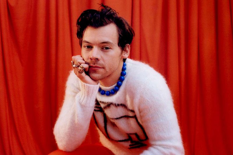 10 Musicians Who Get More Hype Than Their Music Deserves (If We're Being Honest)