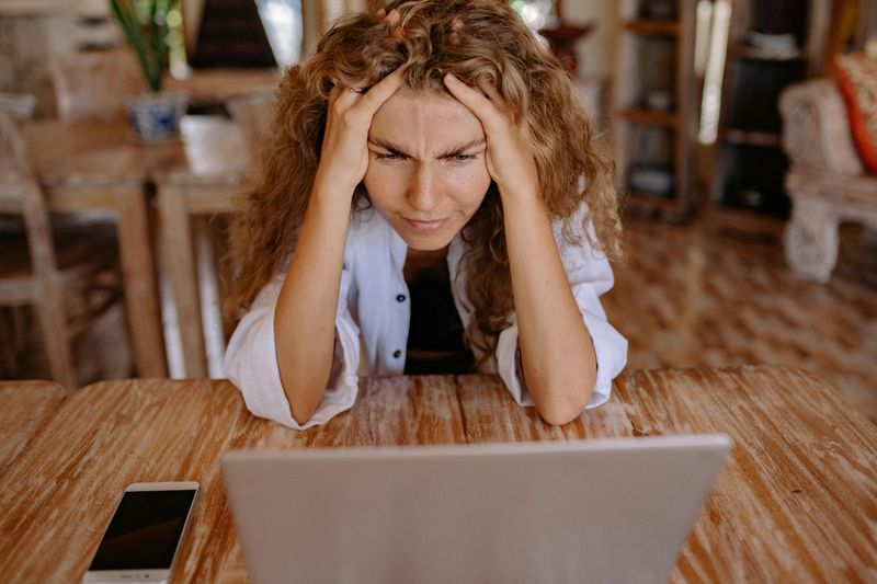 Boundaries Between Work and Home Blur Quickly