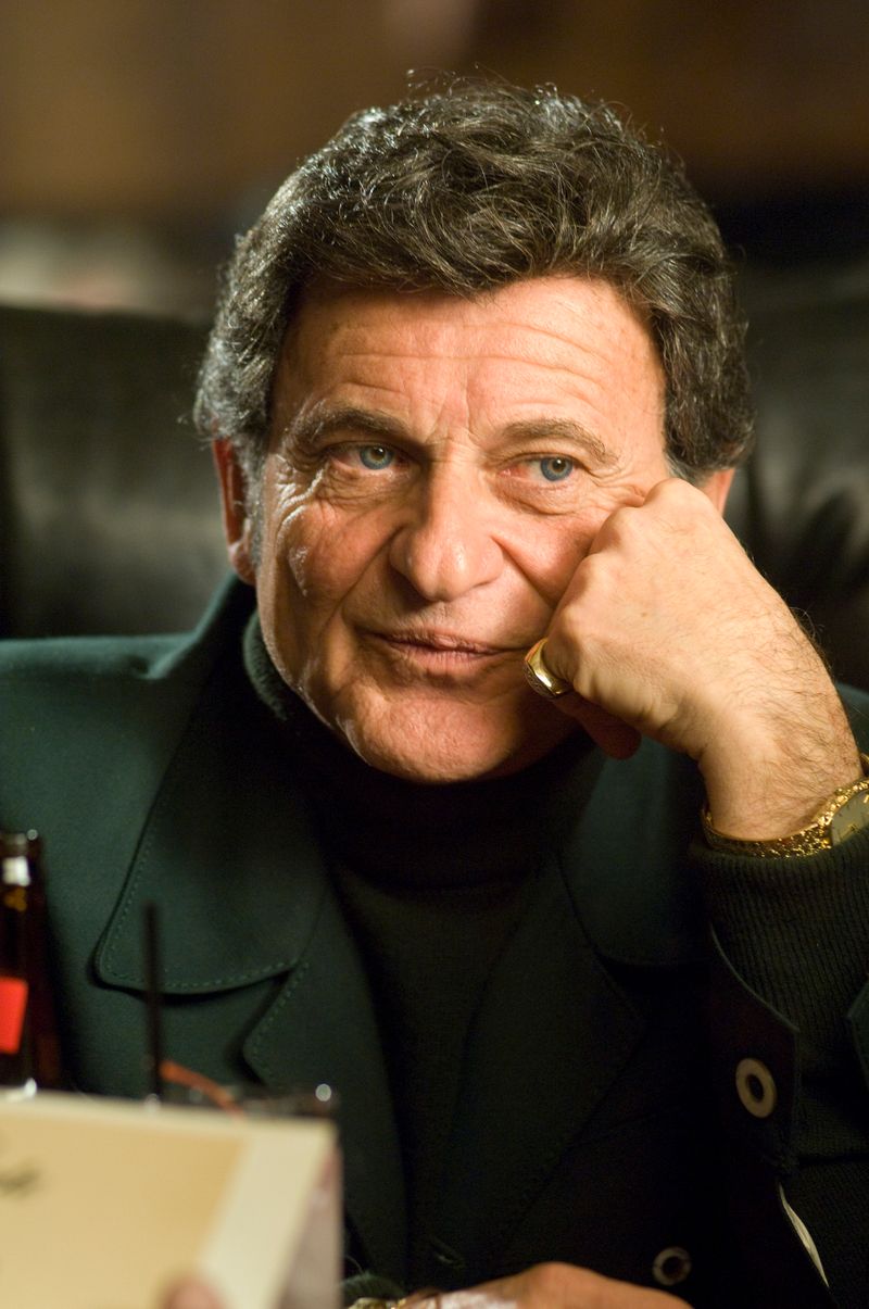 Joe Pesci – ~5'4