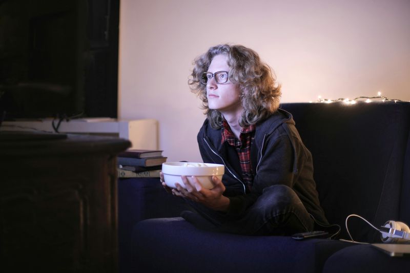 12 Hobbies Women Secretly Dislike Men Having