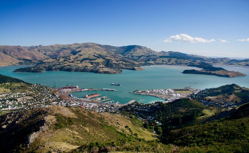 New Zealand: Adventure Paradise with Kiwi Hospitality