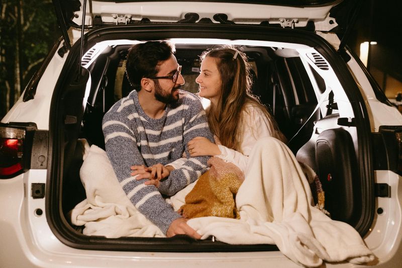 9 Evening Routines That Strengthen Relationship Bonds
