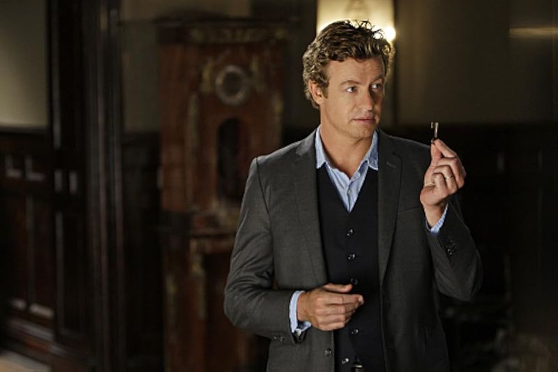 Patrick Jane (Simon Baker) – The Mentalist