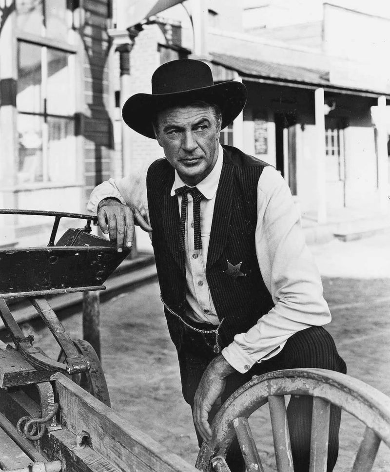 Gary Cooper - The Strong Silent Type
