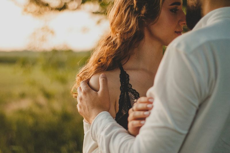10 Signs You're in an Unhealthy Relationship
