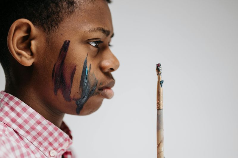 16 Childhood Struggles You Faced Because the Grown-Ups Around You Just Weren't Ready