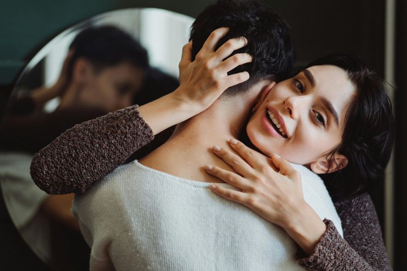 11 Clear Signs She's the Nurturing Type (And Why You'll Love It)