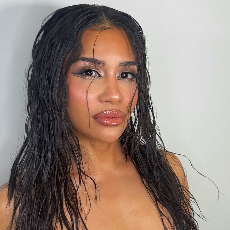 Glossy Wet Hair