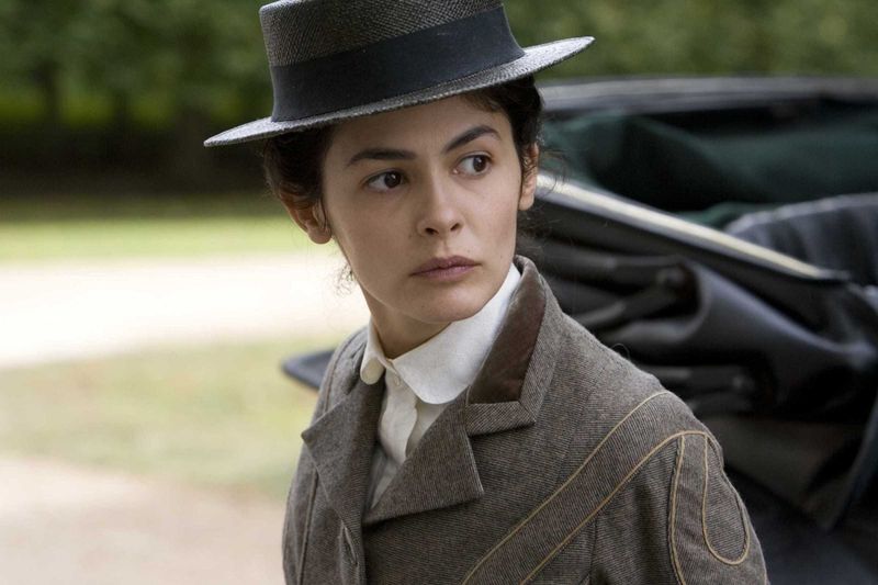 Coco Chanel (Coco Before Chanel, 2009)