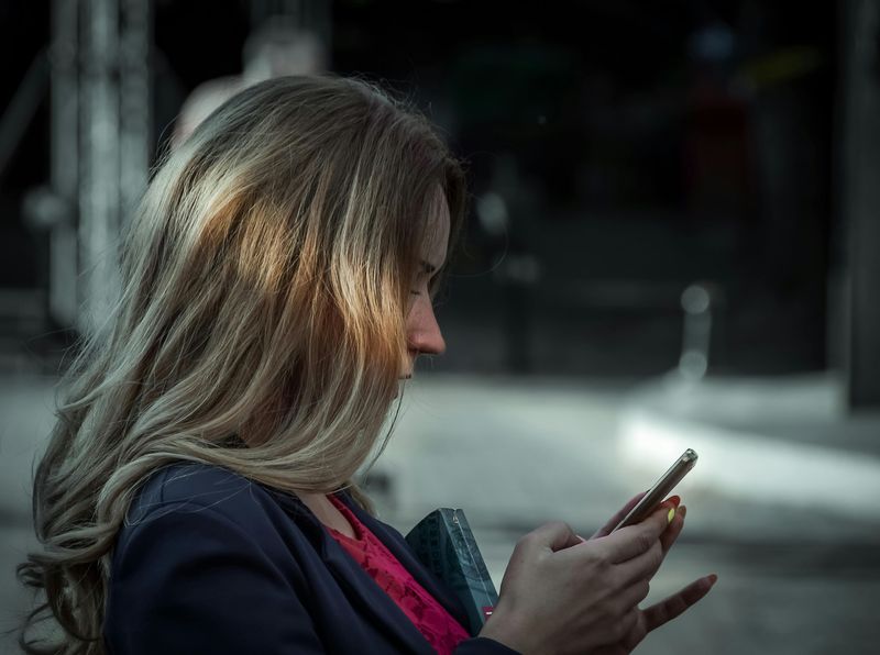Messages Shrink to Bare Minimum