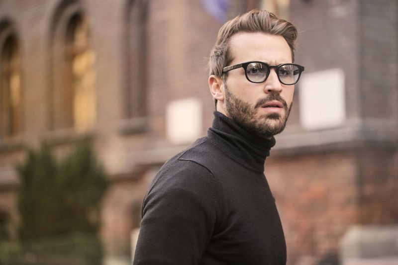 Psychologists Expose 13 Phrases Narcissists Use Without Realizing It