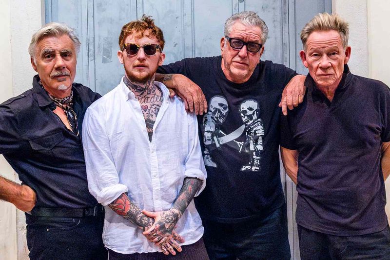 “God Save the Queen” – Sex Pistols
